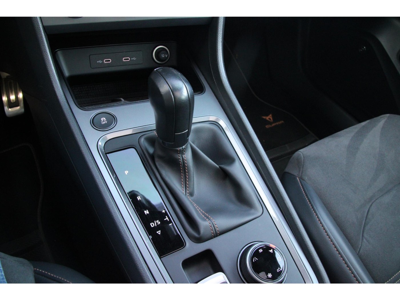 CUPRA Ateca 2.0 TSI 4DRIVE | Trekhaak | BEATS | Pano | — foto 31 van 58