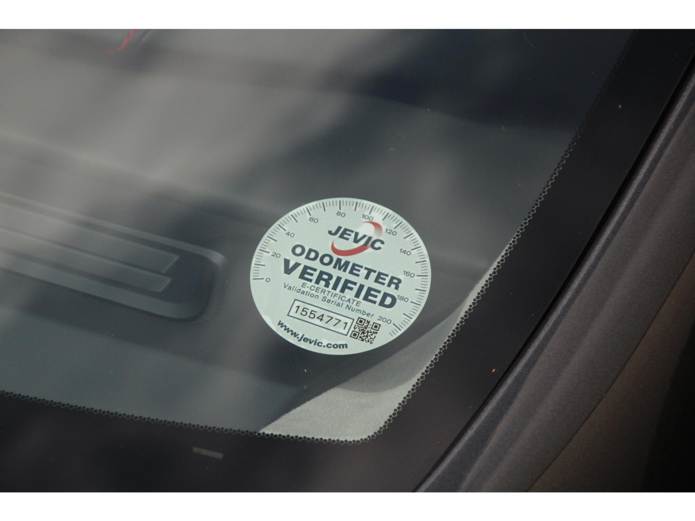 Aston Martin V8 Vantage — foto 11 van 45
