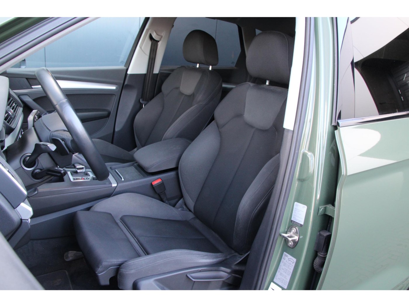 Audi Q5 50 TFSI e S edition — foto 3 van 30