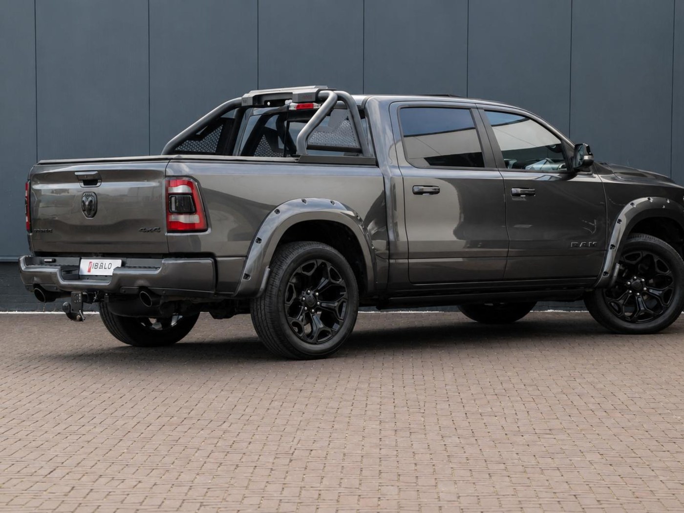 Dodge Ram 1500 5.7 V8 Crew Cab Limited Night Edition — foto 78 van 78
