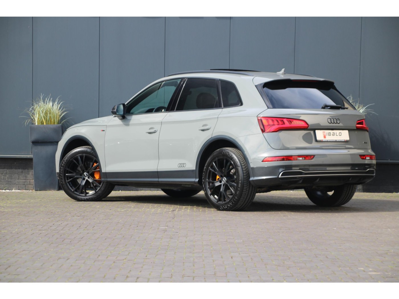 Audi Q5 2.0 TFSI quattro S Line Edition — foto 22 van 33