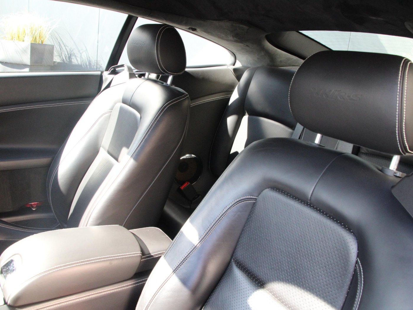 Jaguar XKR-S 4.2 V8 Coupé — foto 14 van 71