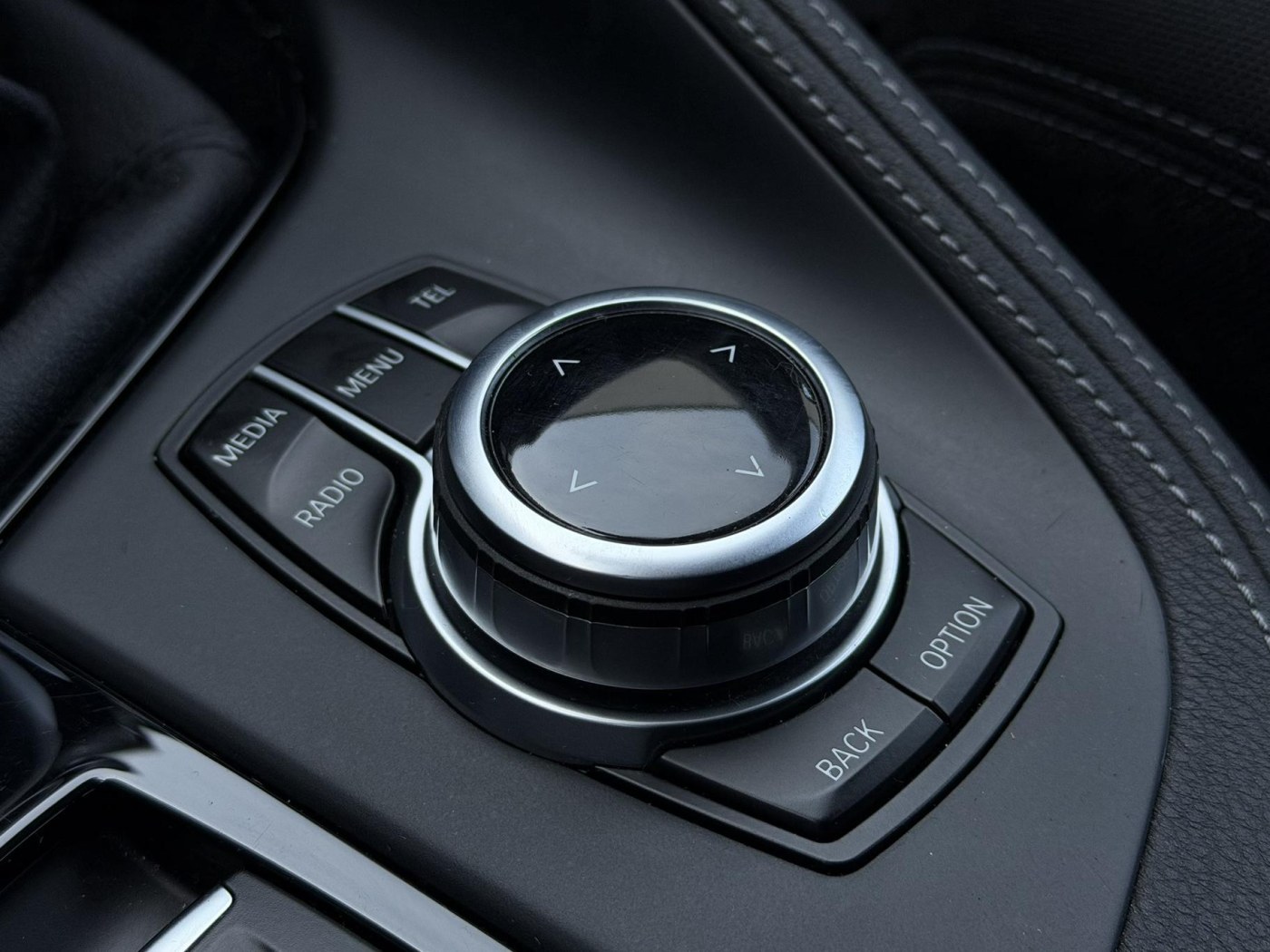 BMW X1 sDrive20i SportLine — foto 39 van 43