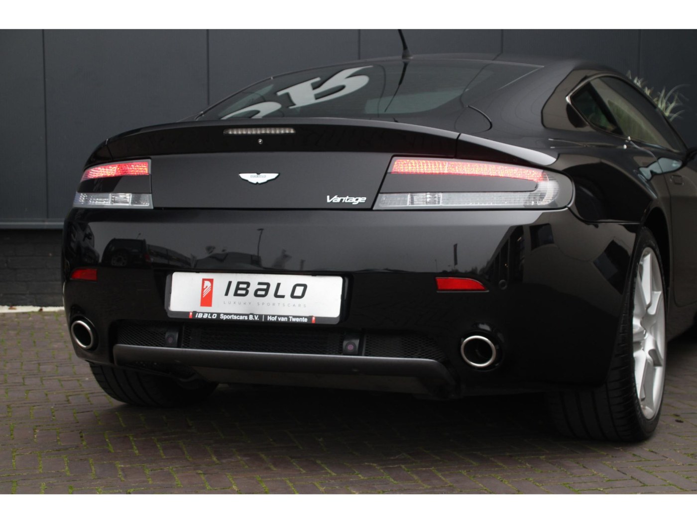 Aston Martin V8 Vantage V8 — foto 38 van 49