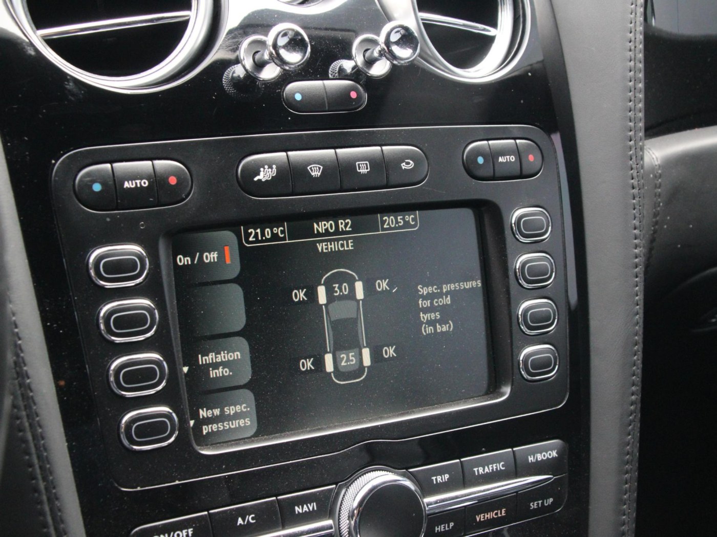 Bentley Continental GT 6.0 W12 — foto 9 van 52