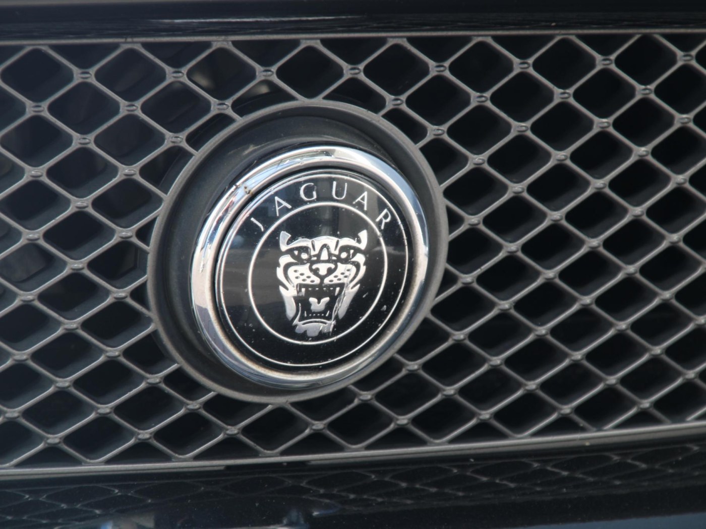 Jaguar XKR-S 4.2 V8 Coupé — foto 35 van 71