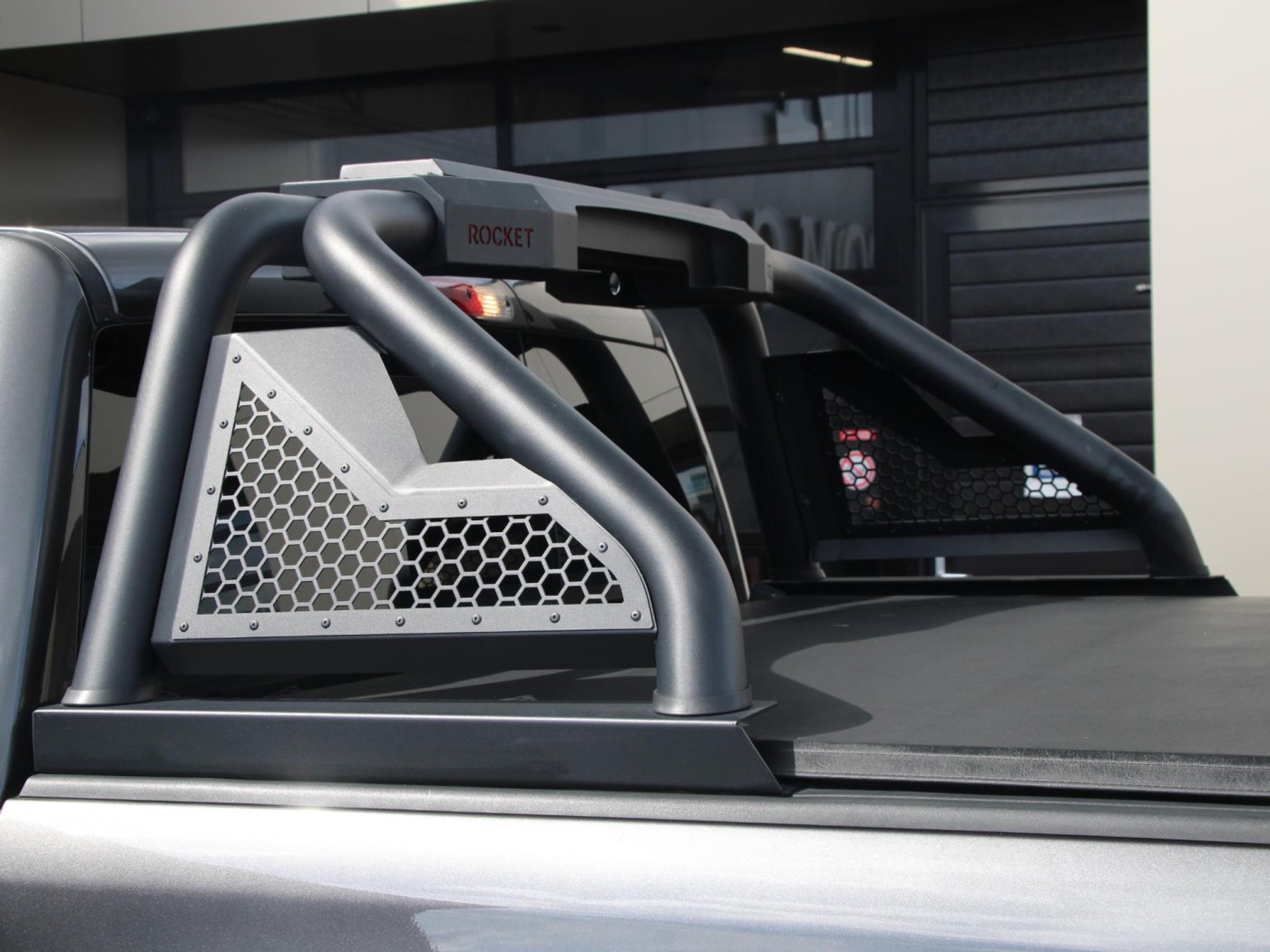 Dodge Ram 1500 5.7 V8 Crew Cab Limited Night Edition — foto 44 van 78