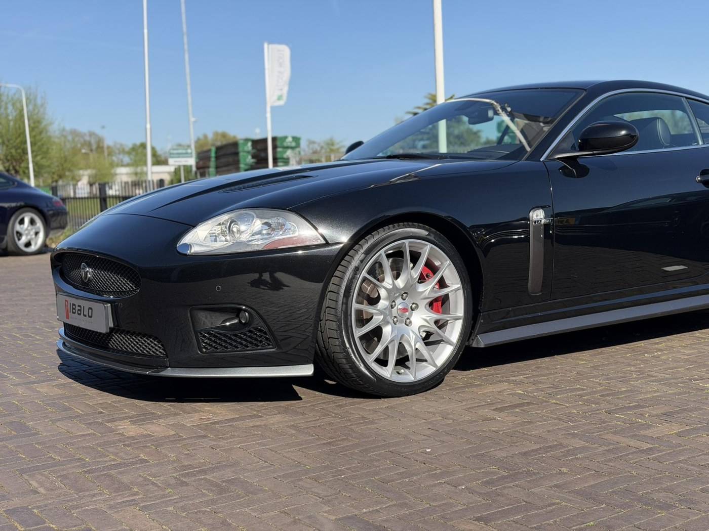 Jaguar XKR-S 4.2 V8 Coupé — foto 5 van 71