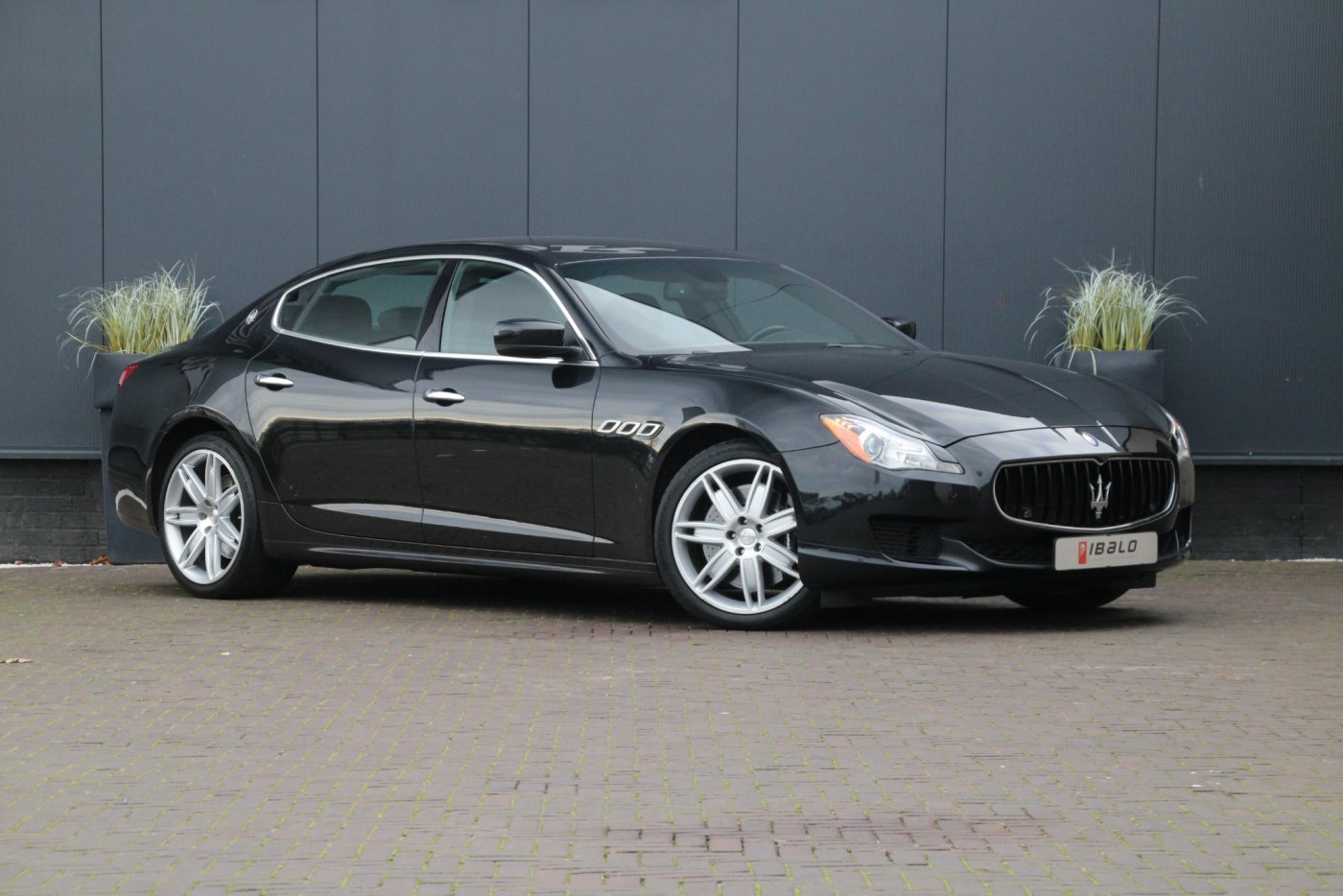 Maserati Quattroporte 3.8 V8 GTS — foto 3 van 48