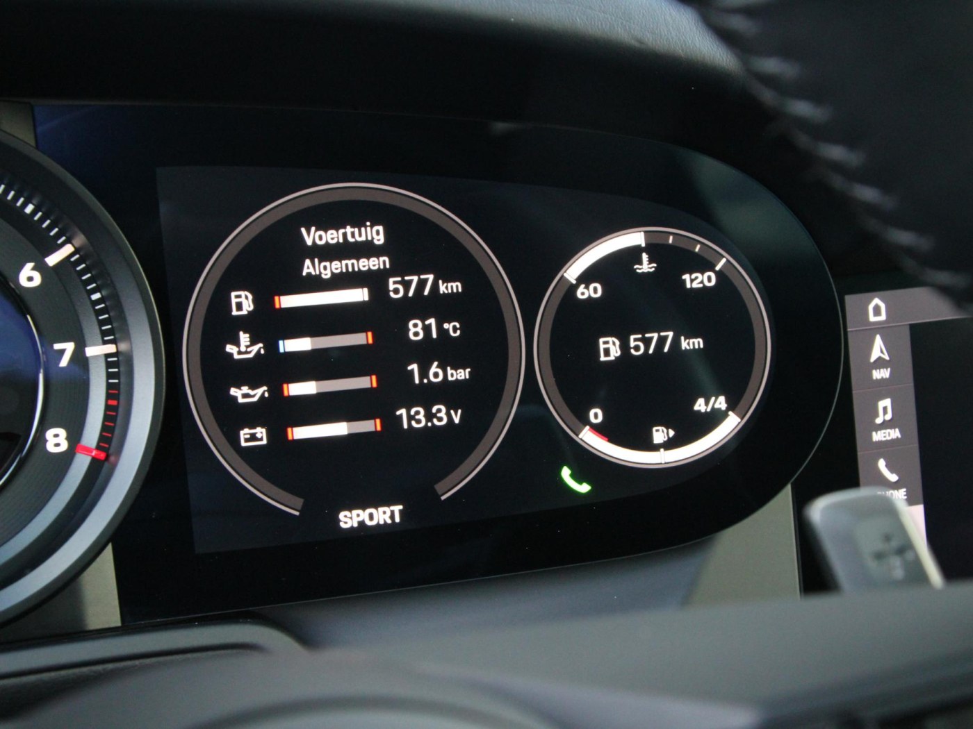 Porsche 911 Carrera 4S 992 — foto 32 van 51