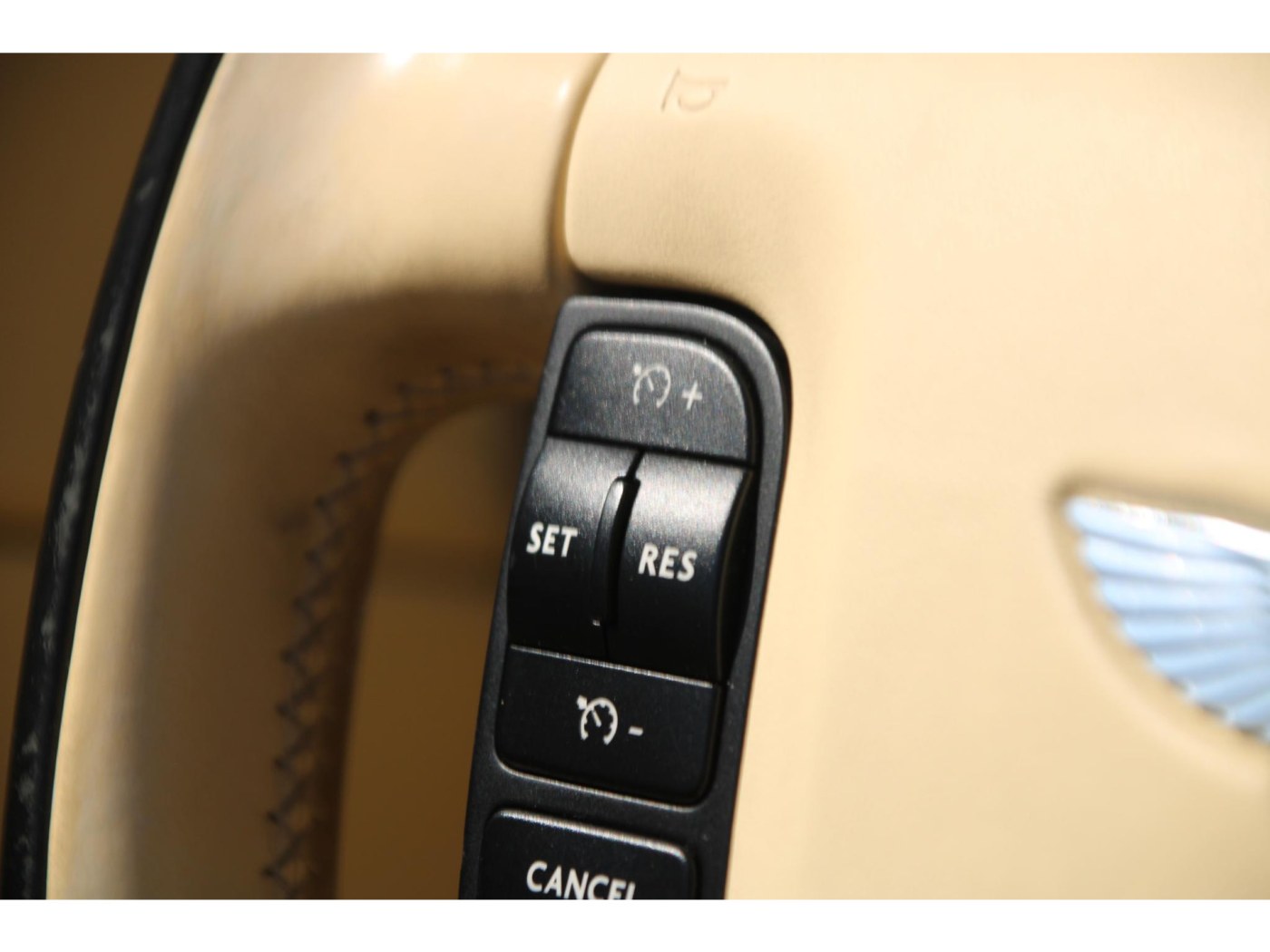 Bentley Continental GTC W12 560pk — foto 26 van 57
