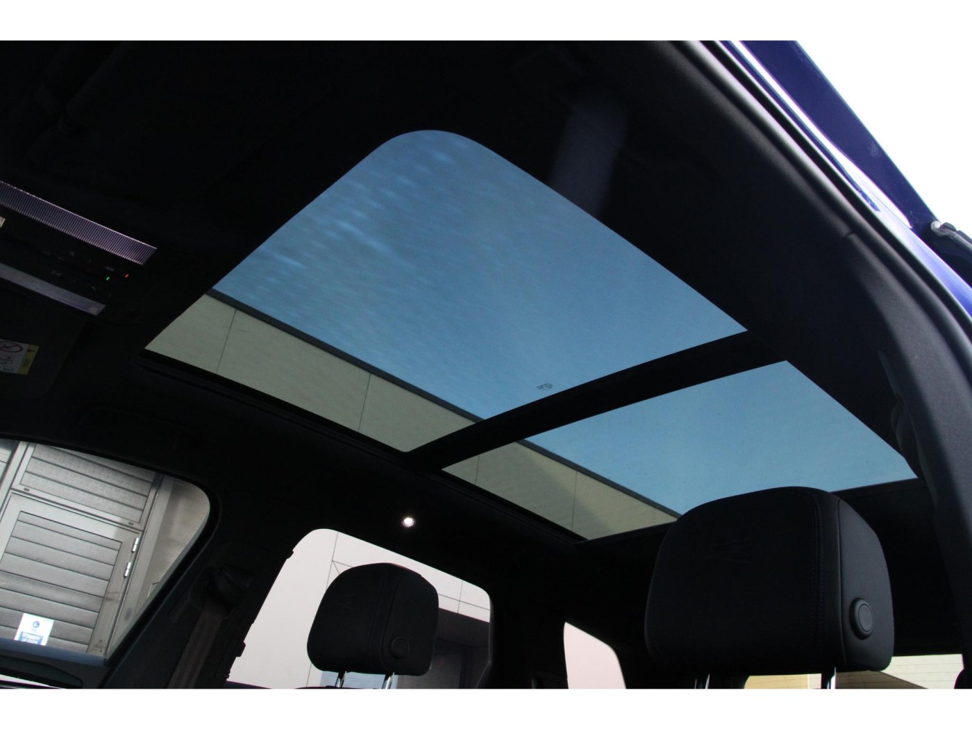 Volkswagen Touareg R 4Motion — foto 33 van 64