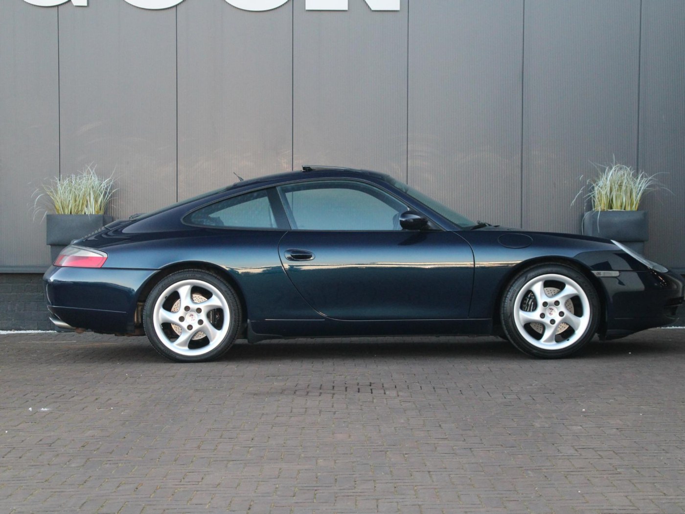 Porsche 911 3.4 Coupé Carrera (996) — foto 4 van 32