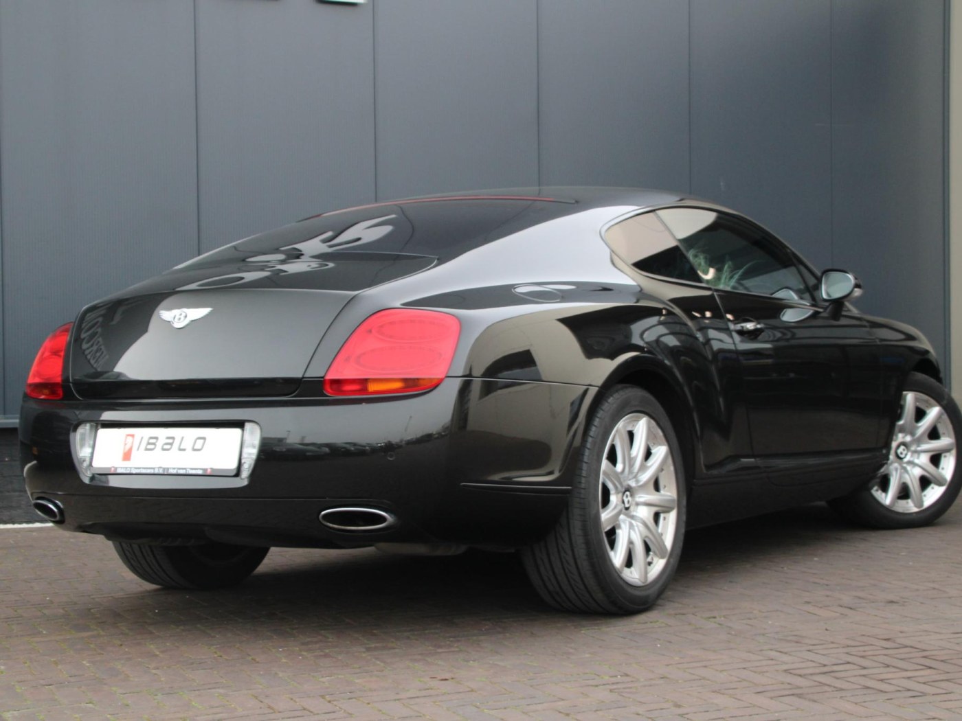Bentley Continental GT 6.0 W12 — foto 32 van 52