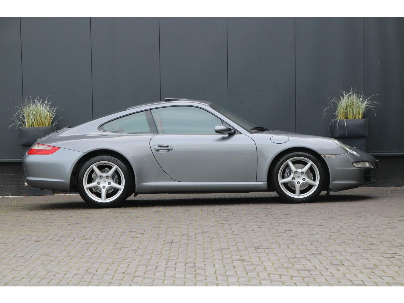 Porsche 911 3.6 Carrera | Raff Leder | Schuifdak | Historie | — foto 42 van 43
