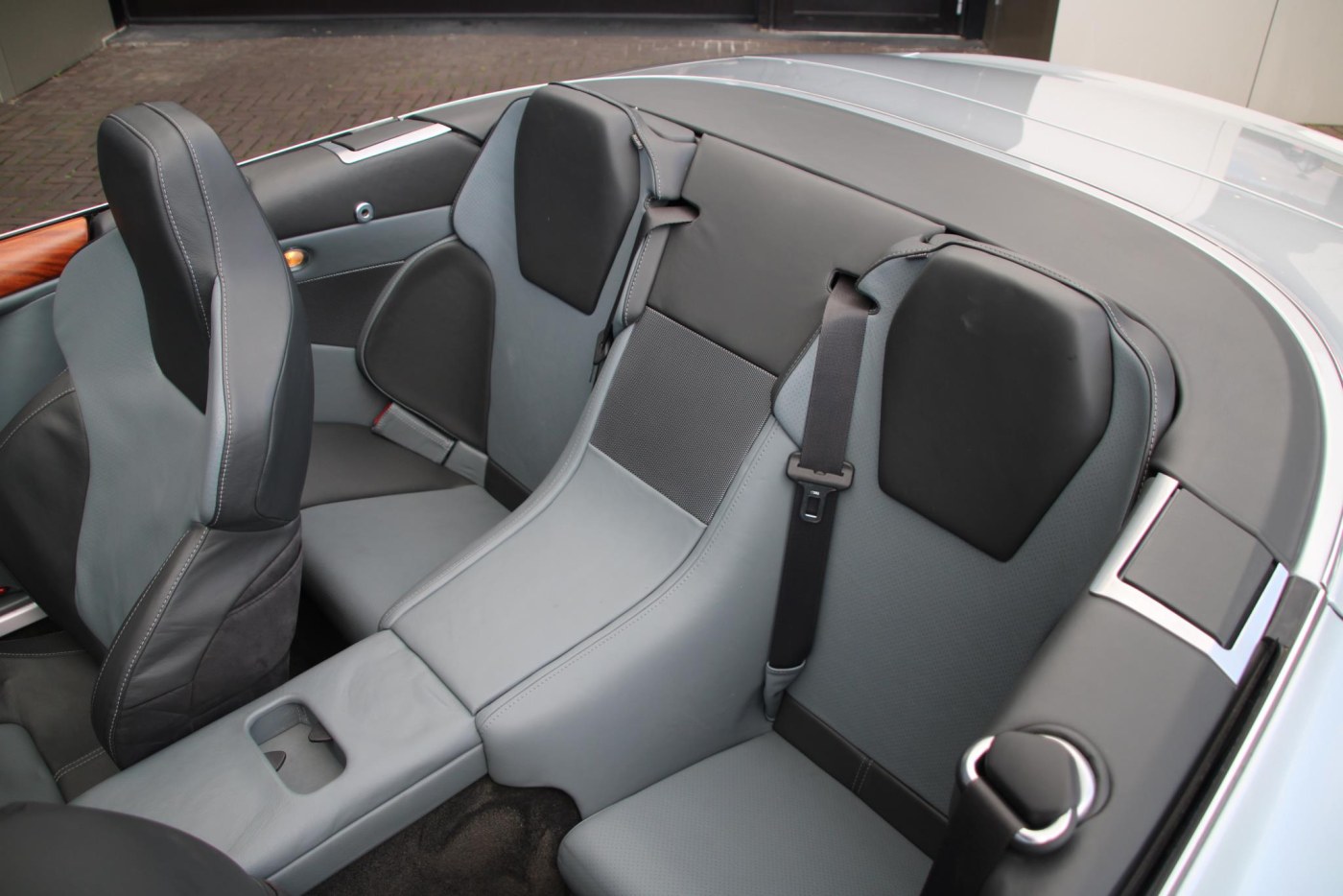 Aston Martin DB9 Volante 5.9 V12 Touchtronic — foto 29 van 33