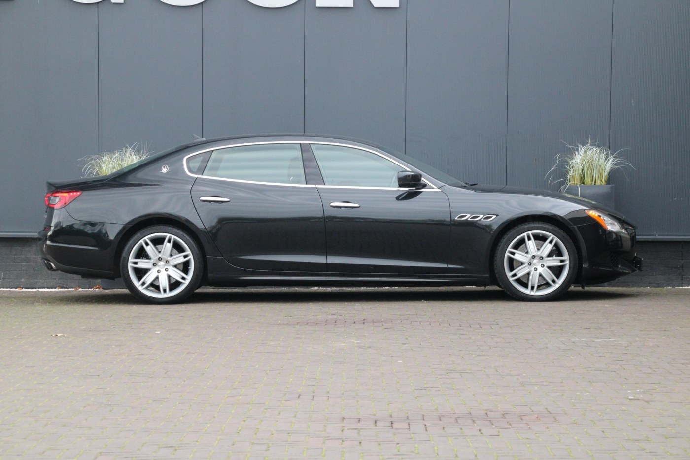 Maserati Quattroporte 3.8 V8 GTS — foto 4 van 48