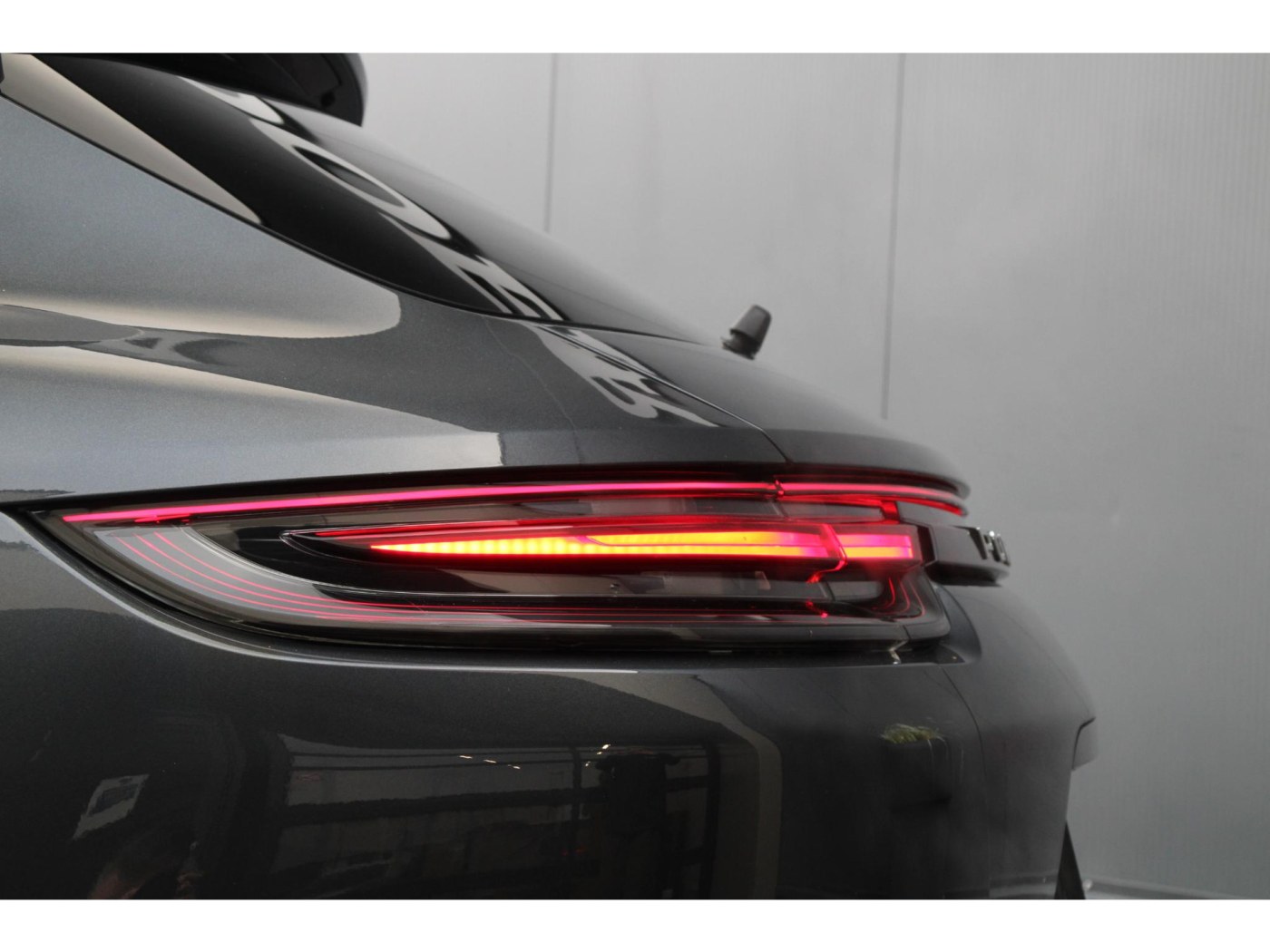 Porsche Panamera Sport Turismo 2.9 4 E-Hybrid — foto 6 van 27