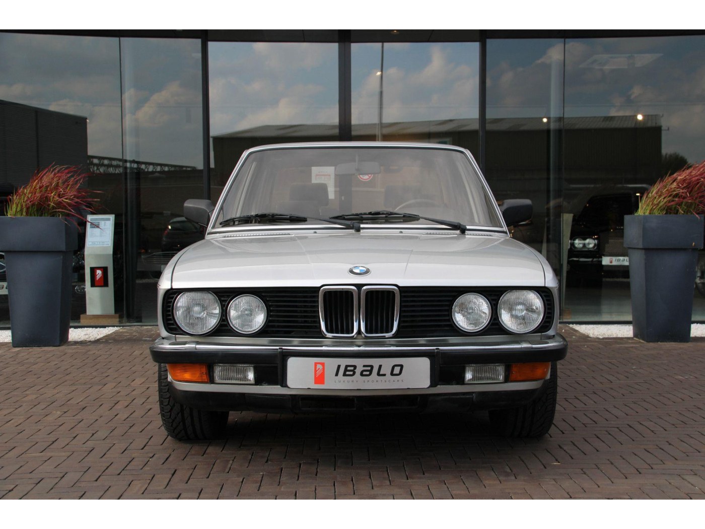 BMW 5 Serie 535i — foto 6 van 33