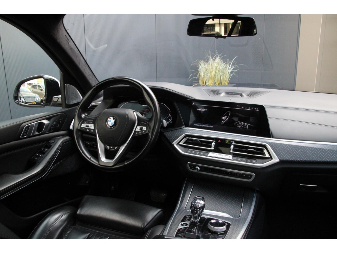 BMW X5 xDrive45e X-Line — foto 56 van 66
