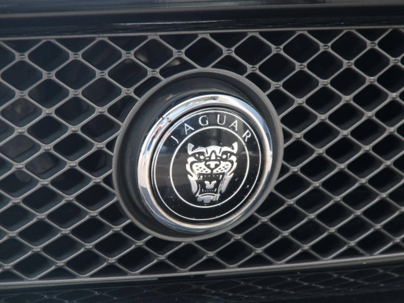 Jaguar XKR-S 4.2 V8 Coupé — foto 36 van 71