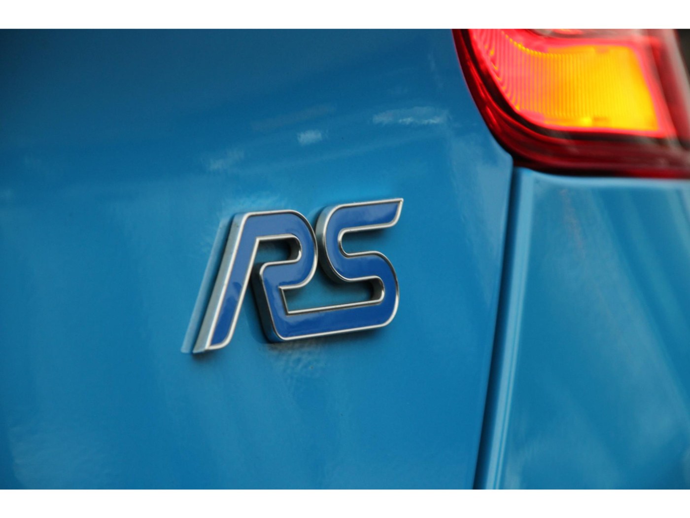 Ford Focus 2.3 RS — foto 41 van 46