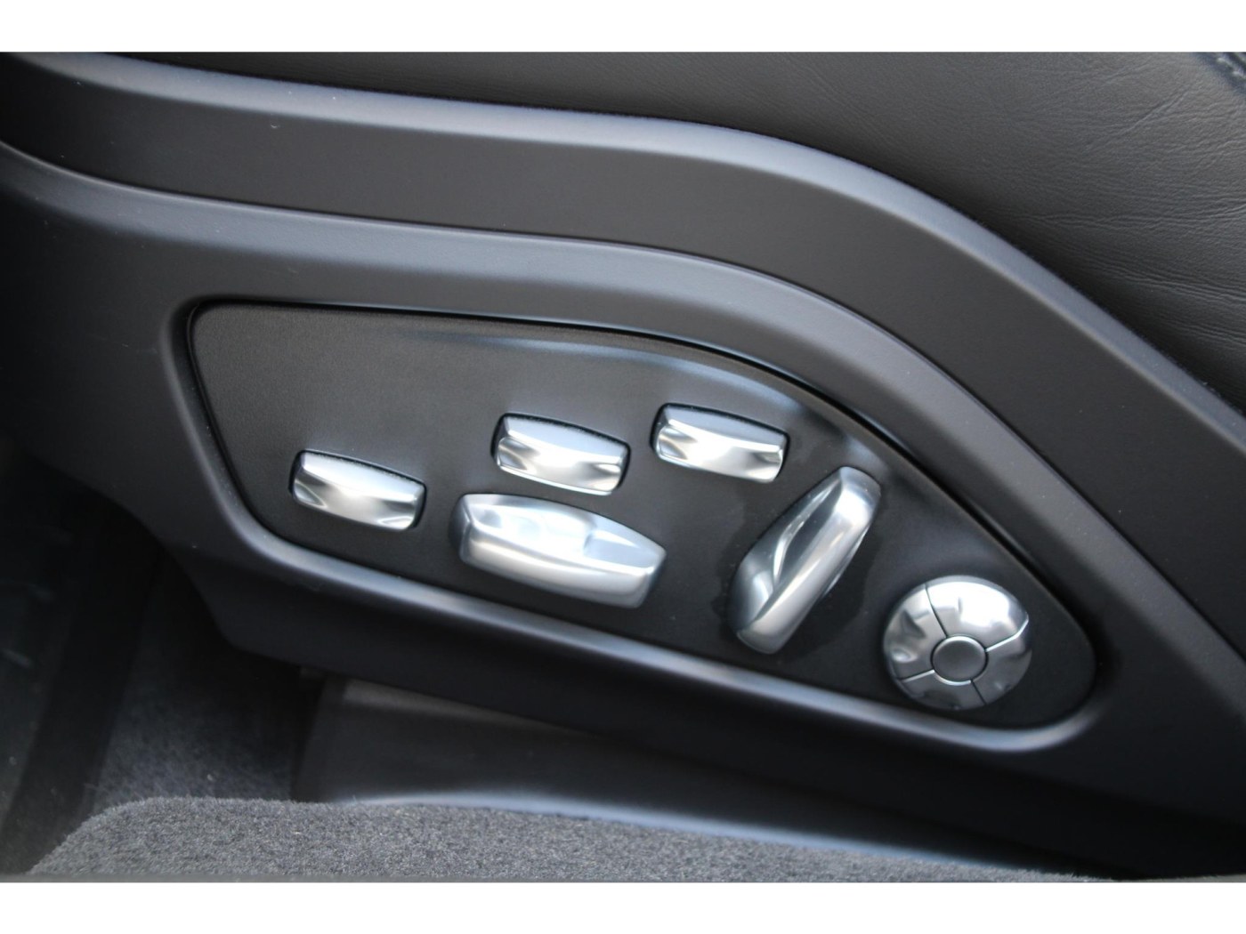 Porsche Panamera 4 Sport Turismo — foto 17 van 48