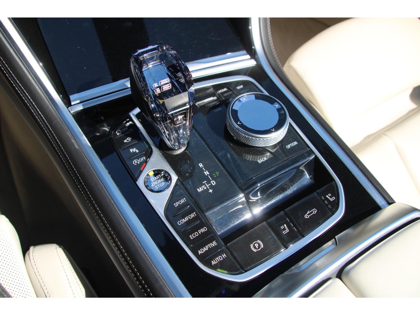 BMW 8-serie 840i M-Sport — foto 25 van 51