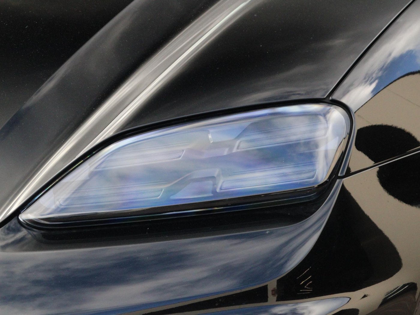 Porsche Macan 4 S 100 kWh — foto 38 van 50