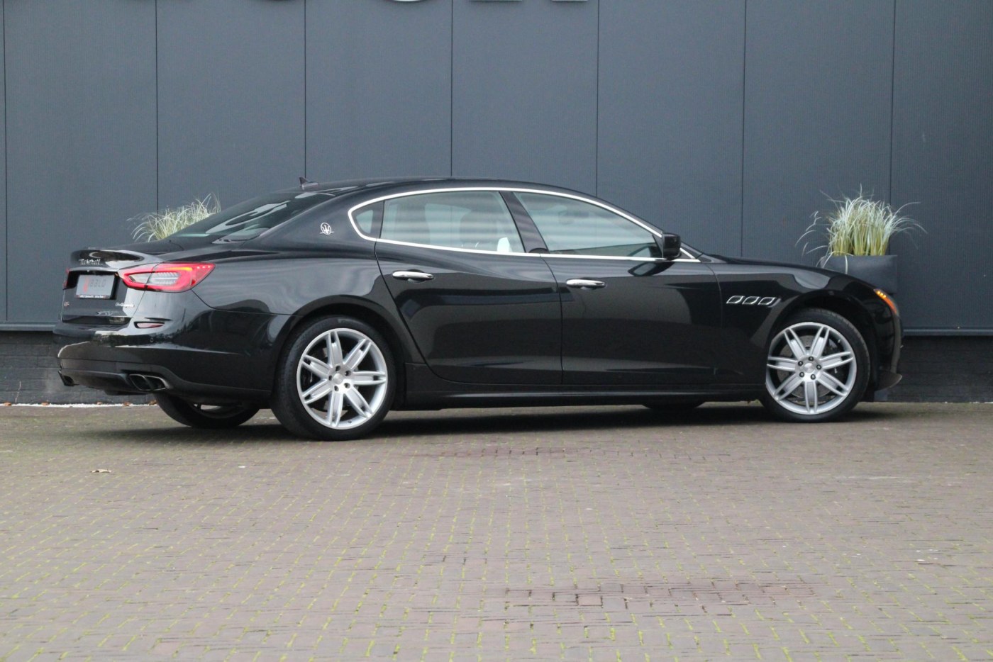 Maserati Quattroporte 3.8 V8 GTS — foto 5 van 48