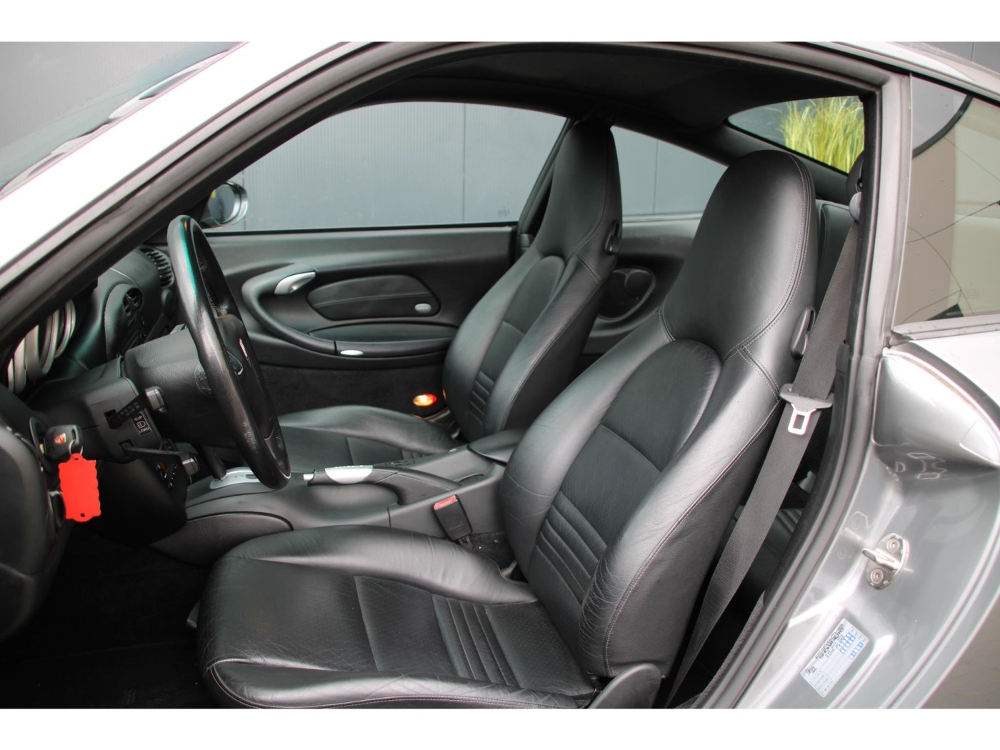 Porsche 911 3.6 Carrera (996) 320pk — foto 4 van 36