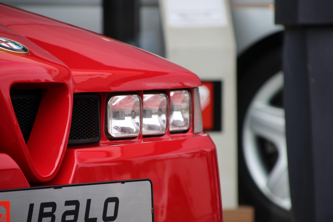 Alfa Romeo SZ Coupé — foto 18 van 43