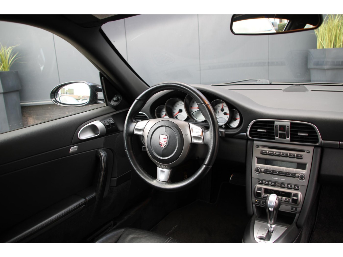 Porsche 911 3.8 Carrera S (997) 355pk — foto 50 van 55