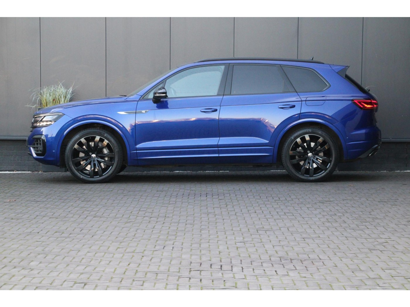 Volkswagen Touareg R 4Motion — foto 44 van 64