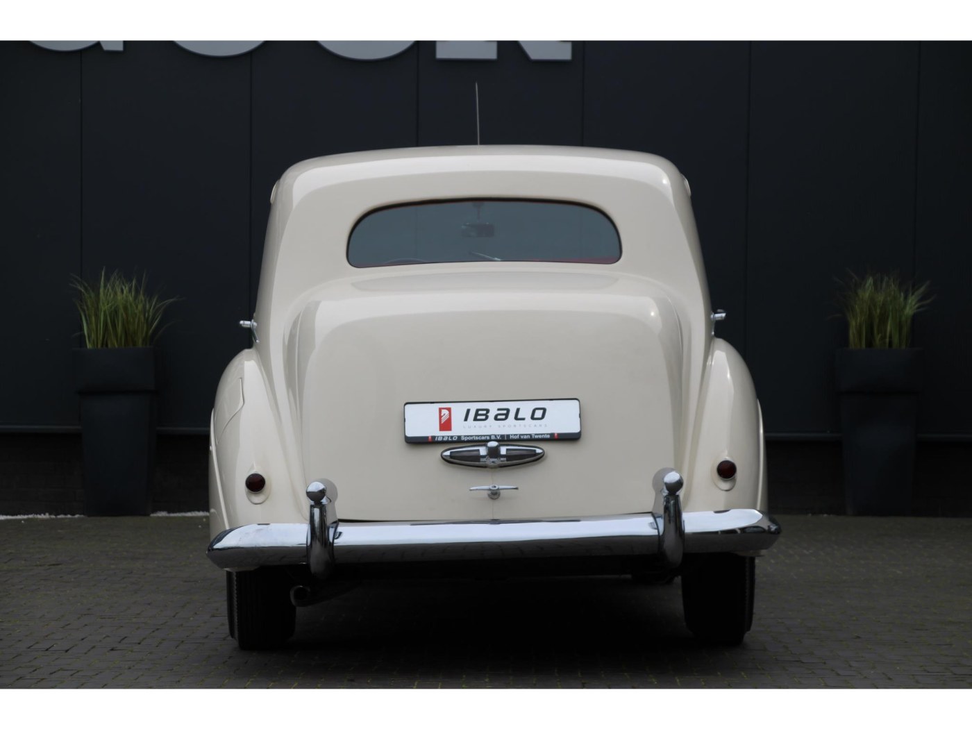 Rolls-Royce Silver Dawn 4.6 6-cilinder — foto 20 van 20