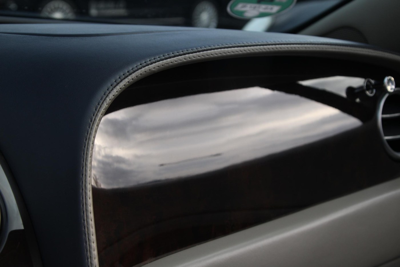 Bentley Continental GTC 6.0 W12 — foto 38 van 47