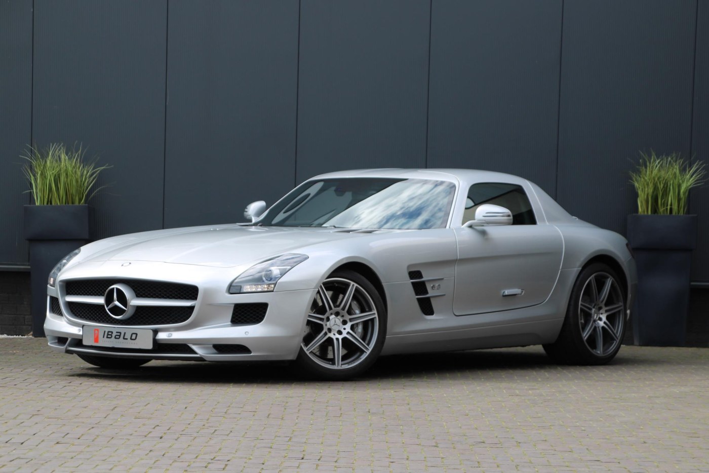 Mercedes-Benz SLS AMG Coupé — foto 6 van 47