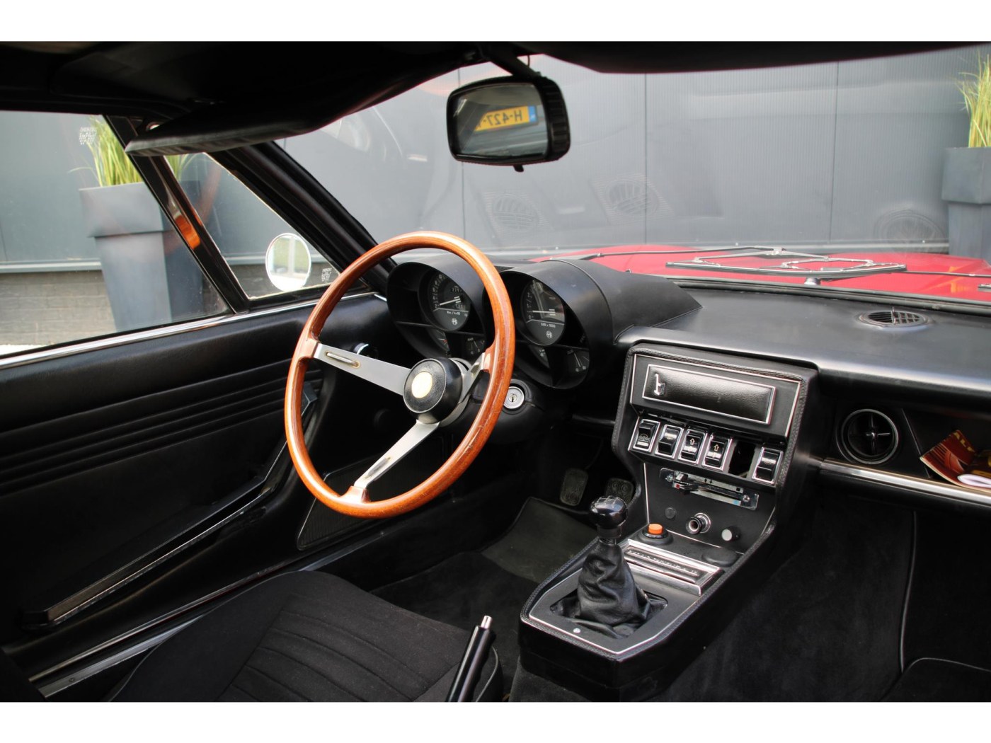 Alfa Romeo Montreal Coupé 2.6 V8 | Topstaat | ZF 5-versnellingsbak — foto 15 van 45