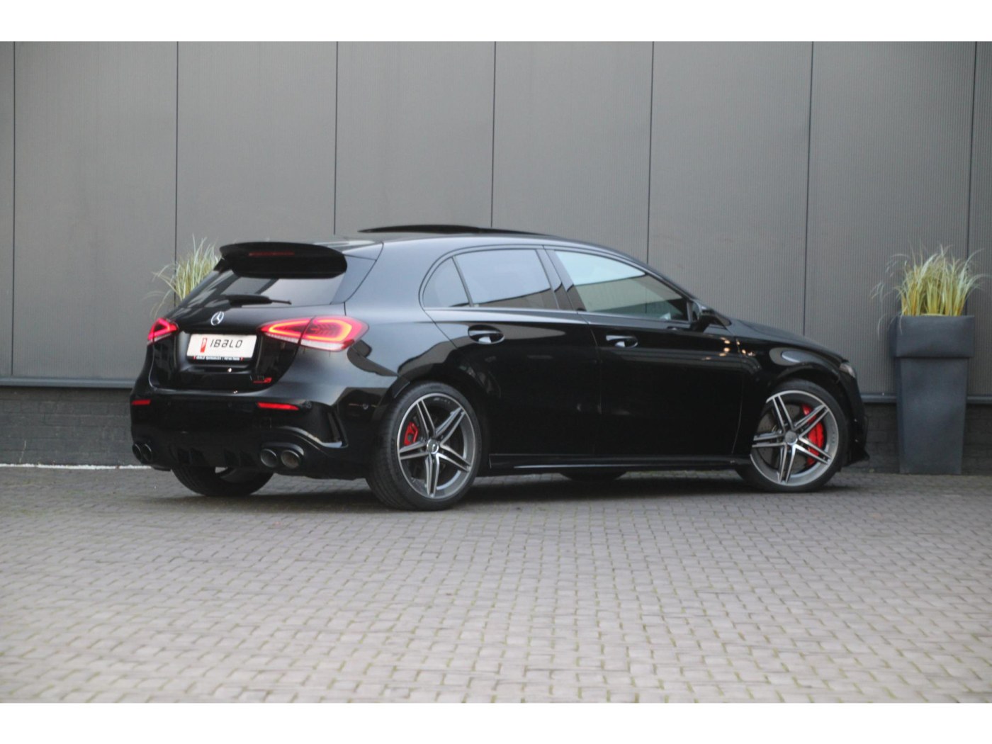 Mercedes-Benz A-klasse AMG 45 S 4MATIC+ | Performance Stoelen | NP € 100.012,- | — foto 2 van 23