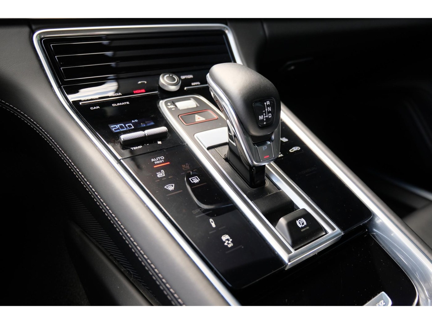 Porsche Panamera 4 Sport Turismo — foto 35 van 48