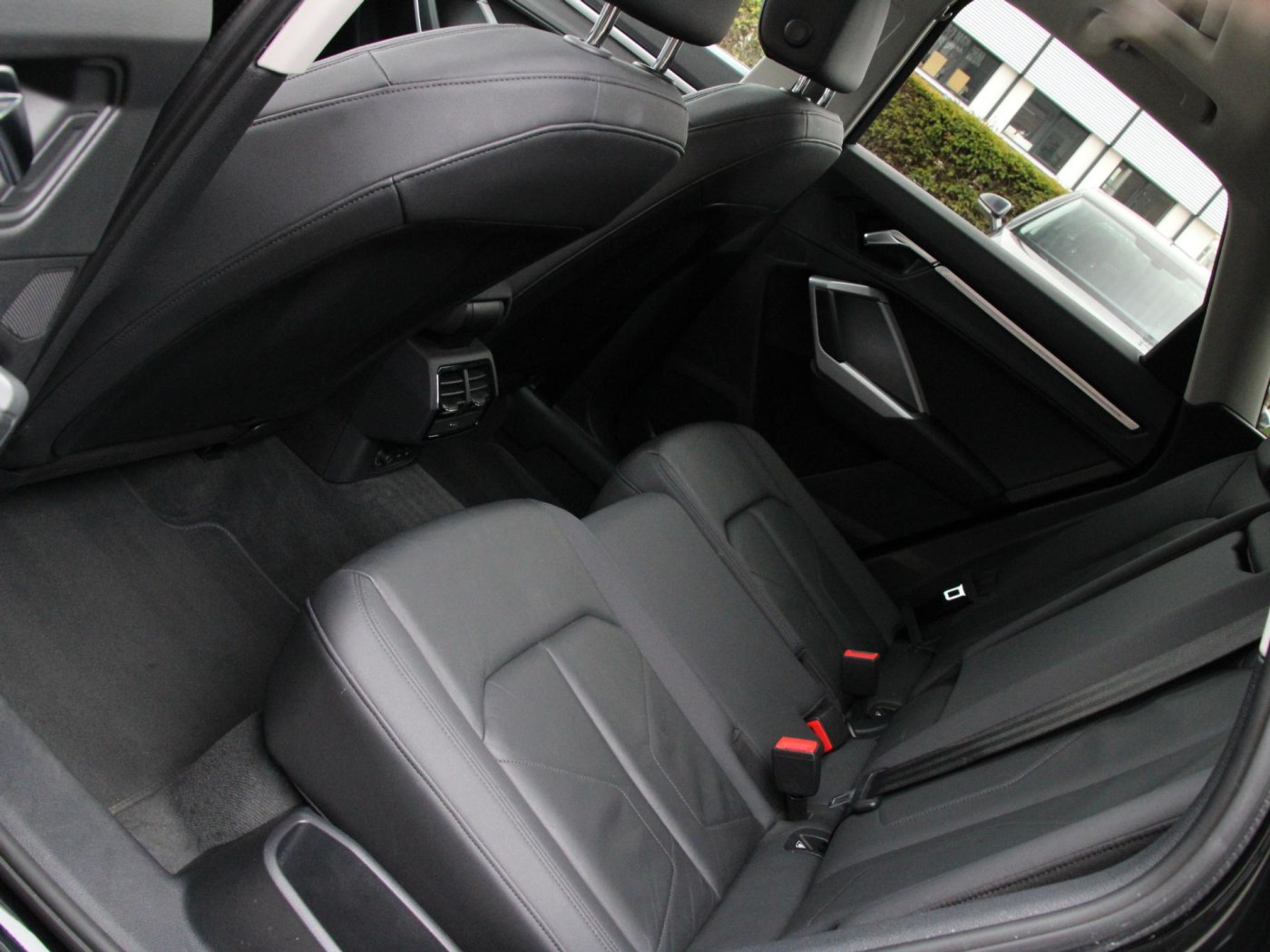 Audi Q3 35 TFSI Advanced Pro Line Plus | Pano | Leer | Carplay | — foto 13 van 41
