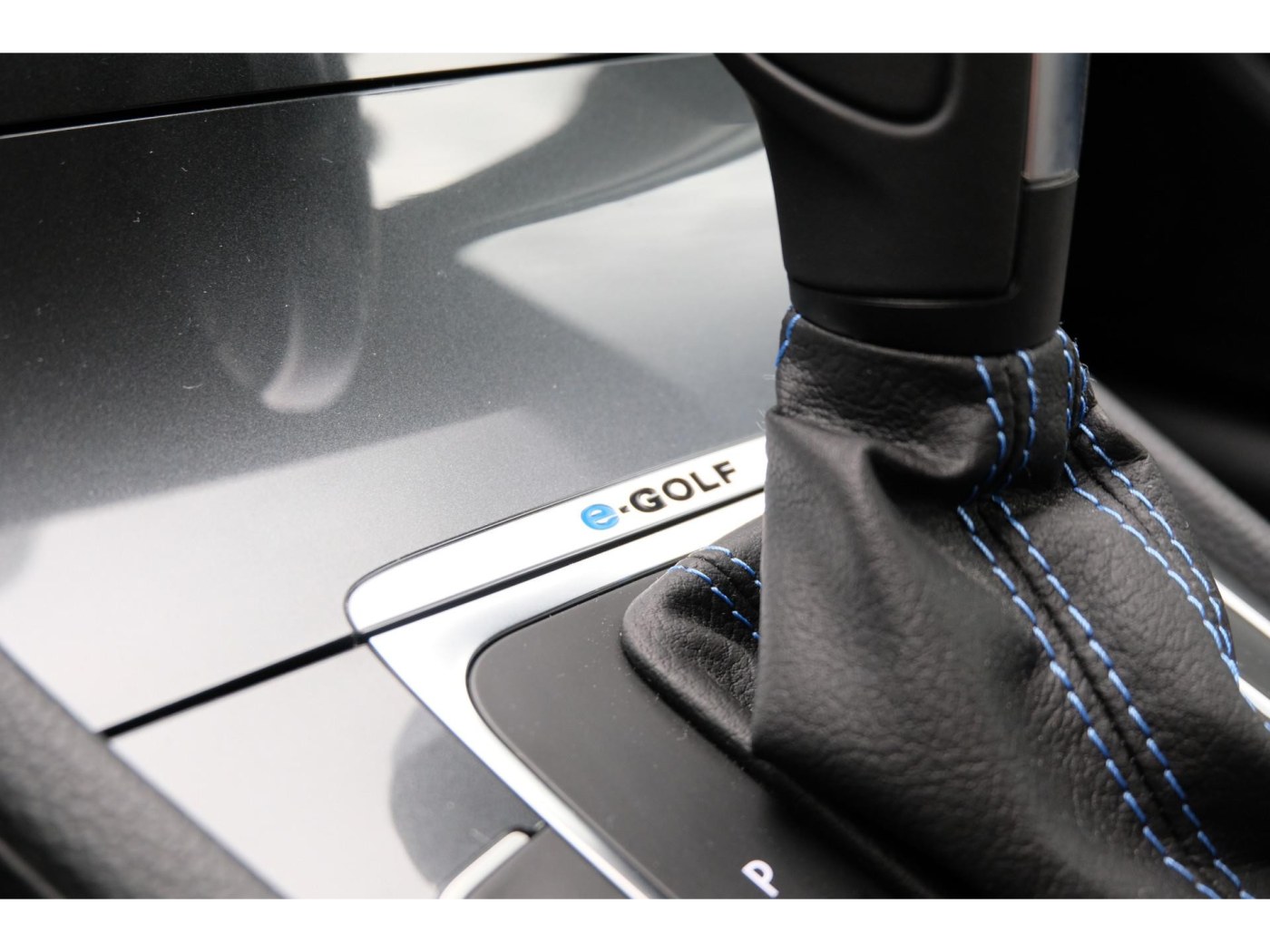 Volkswagen e-Golf E-DITION — foto 24 van 37