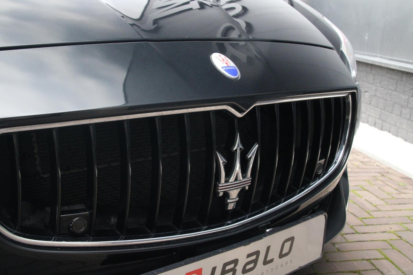 Maserati Quattroporte 3.8 V8 GTS — foto 9 van 48