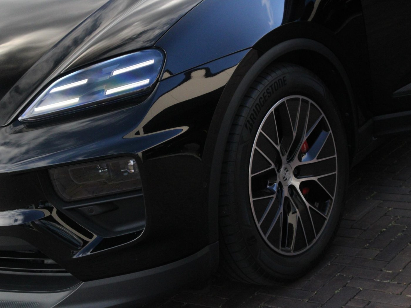 Porsche Macan 4 S 100 kWh — foto 46 van 50