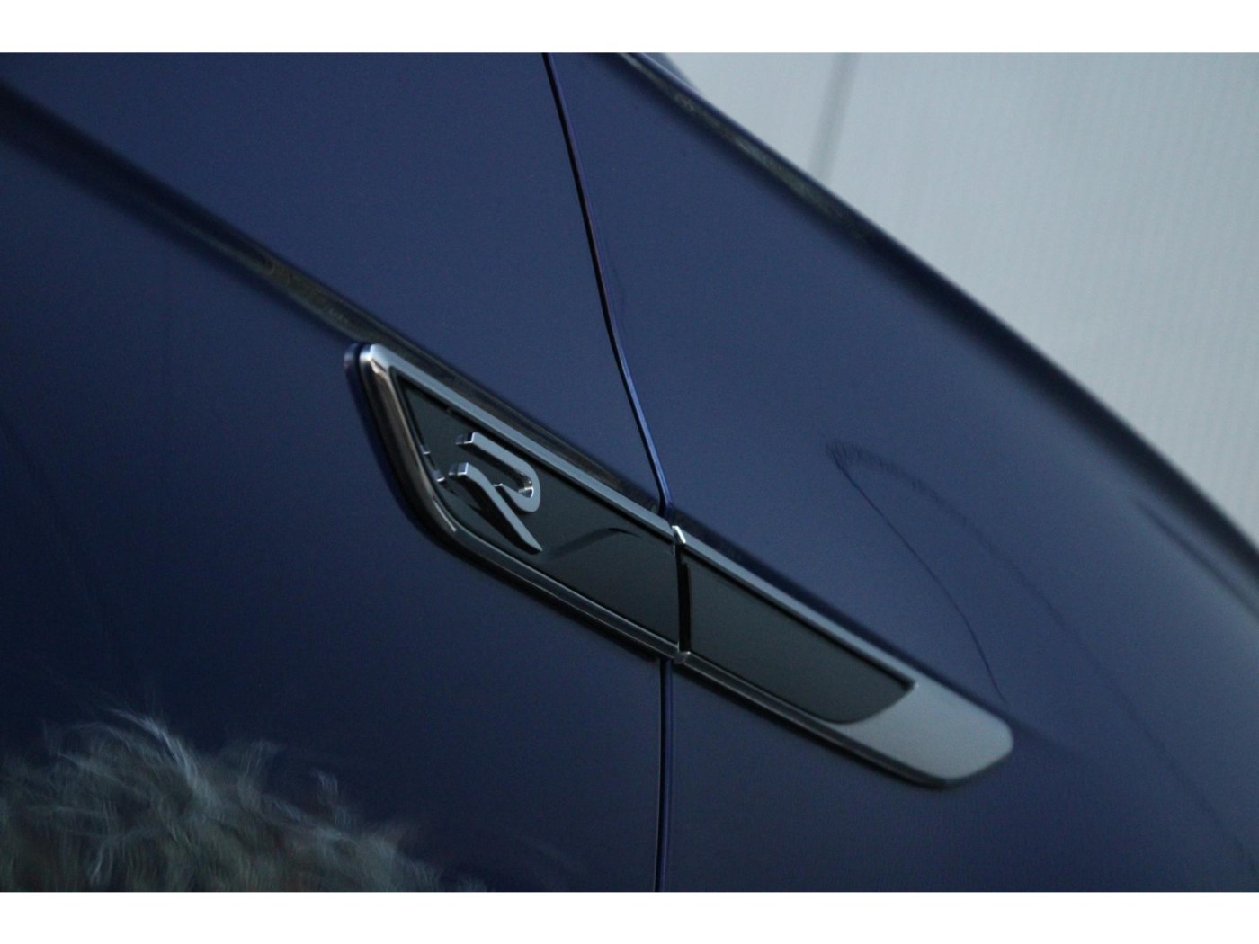 Volkswagen Touareg R 4Motion — foto 47 van 64