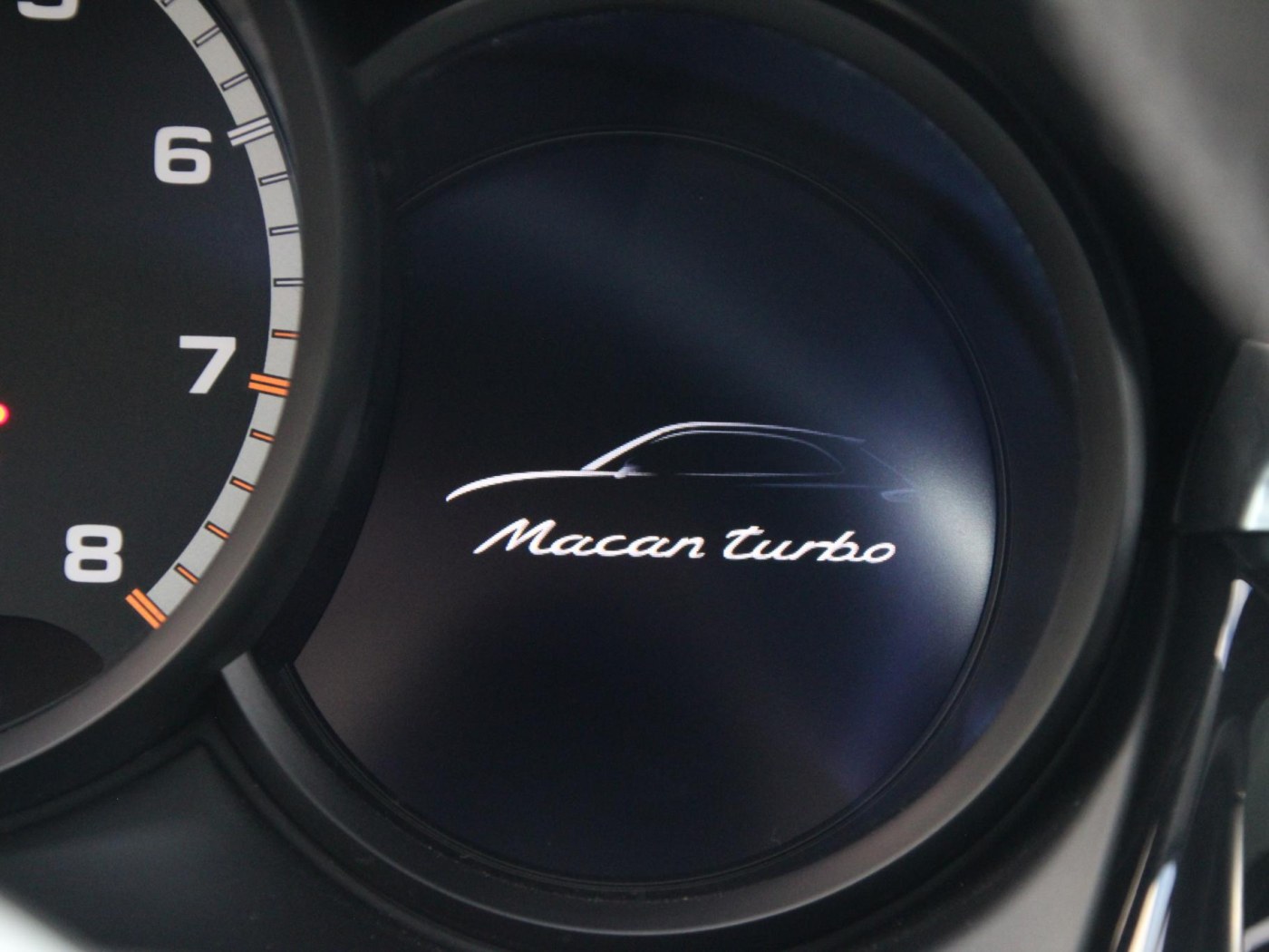 Porsche Macan 2.9 Turbo — foto 32 van 73