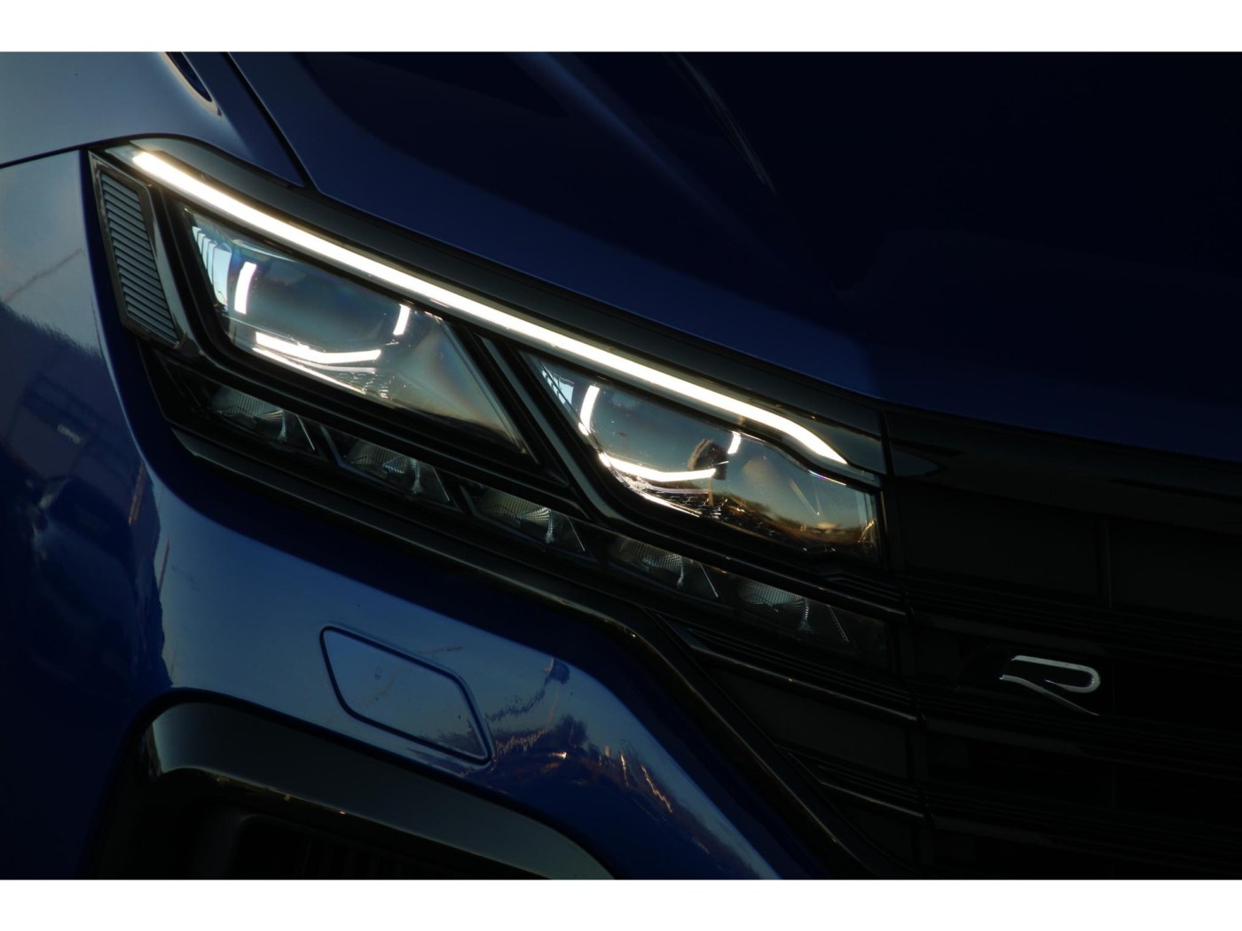 Volkswagen Touareg R 4Motion — foto 62 van 64