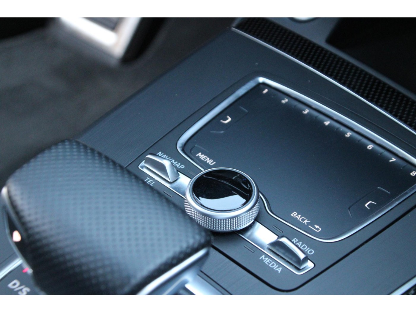 Audi Q5 2.0 TFSI quattro S Line Edition — foto 20 van 33