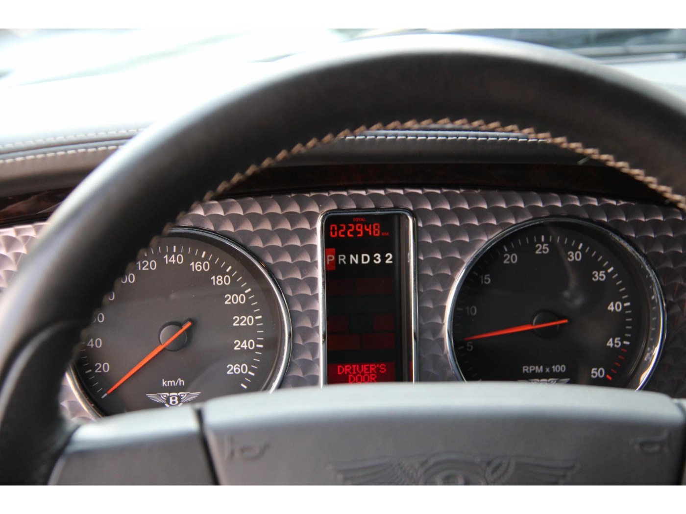 Bentley Arnage T — foto 33 van 49