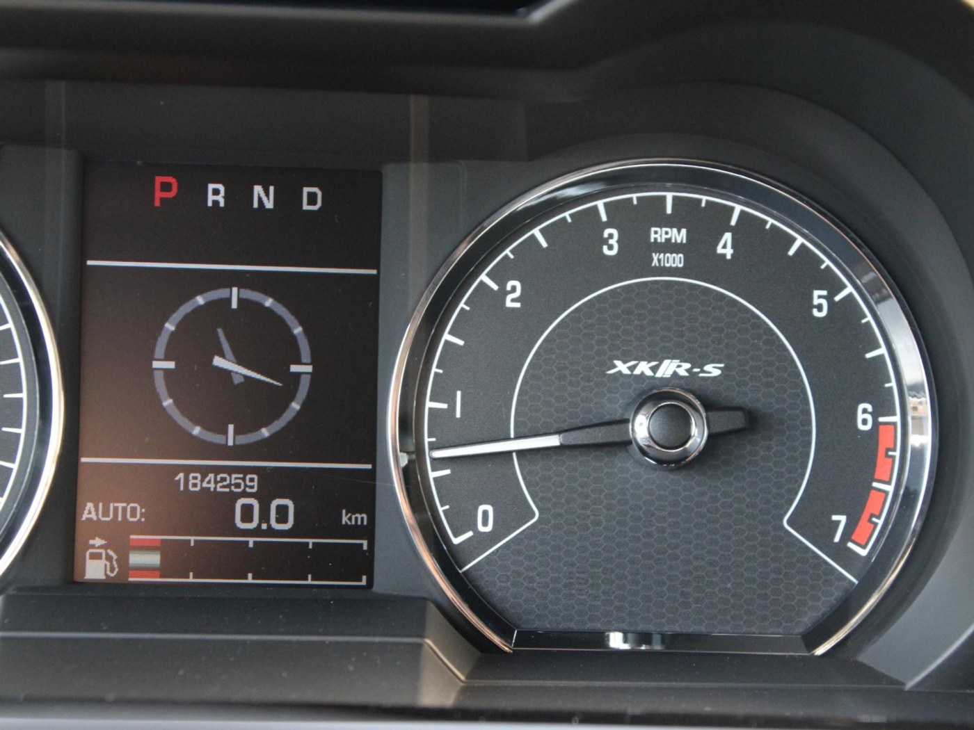 Jaguar XKR-S 4.2 V8 Coupé — foto 44 van 71